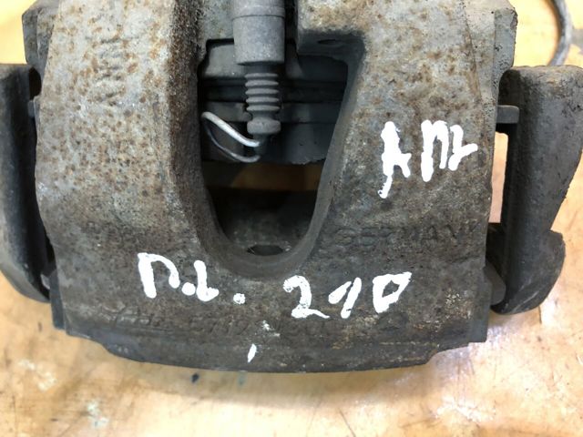 A0014203083 MERCEDES Суппорт тормозной передний правый купить в Запорожье