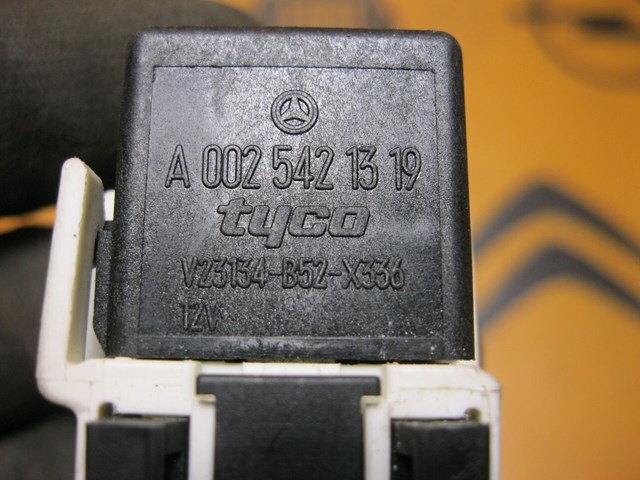 MERCEDES A0025421319 Реле многофункциональное в наличии Одесса