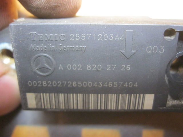 MERCEDES A0028202726 Датчик удара в наличии Киев