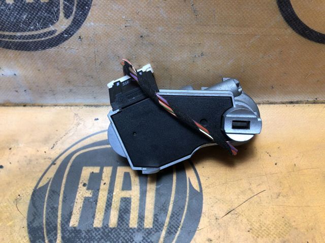 Механизм блокировки рулевого колеса A0355457732 MERCEDES