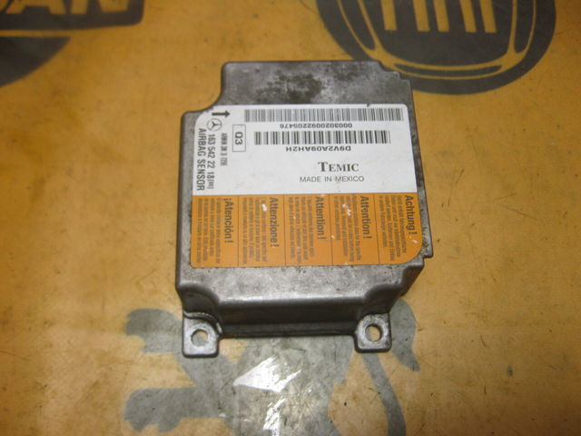 Б/у блок управления airbag mercedes-benz ml w163 (1997-2005) код: 35799 A1635422218