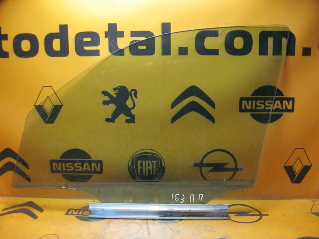 A1637200218 MERCEDES Стекло двери передней правой купить в Николаев