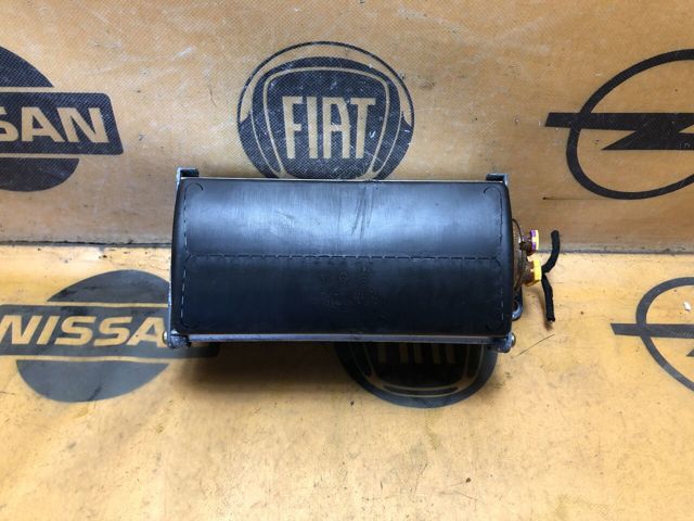 Подушка безопасности, пассажирская A1638600705 MERCEDES
