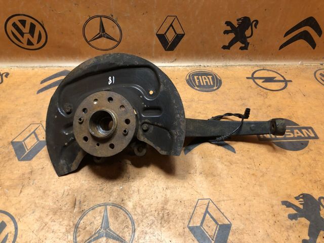 MERCEDES 1643302120 Цапфа (поворотный кулак) передний левый в наличии Чернигов
