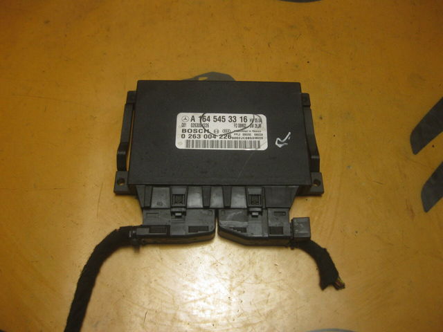 Б/у блок управления парктроником mercedes-benz m-class w164  3,0 cdi x164 w251 (2006-2012) код: 38107 A1645453316