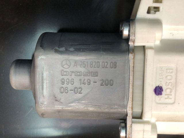 Механизм стеклоподъемника двери задней, правой A1647300479 MERCEDES