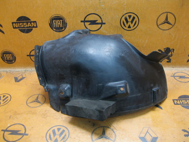 Подкрылок переднего крыла, правый задний A1648841022 MERCEDES