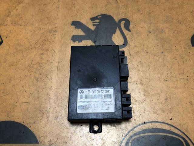 Компьютер двигателя A1695452032 MERCEDES
