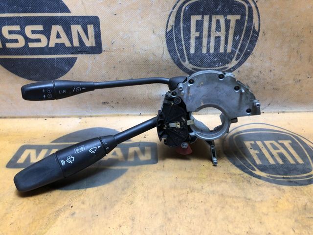 Подрулевой переключатель левый A1715402245 MERCEDES