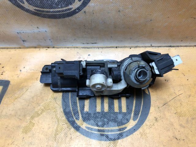 A2037500093 Замок багажника купить Сумы