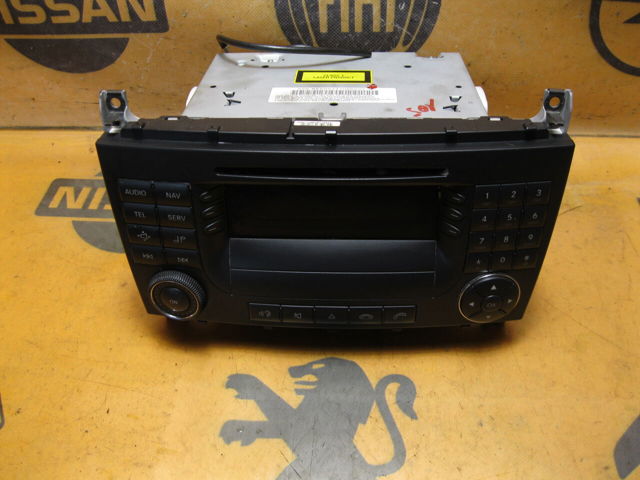 Автомагнитола A2038700989 MERCEDES