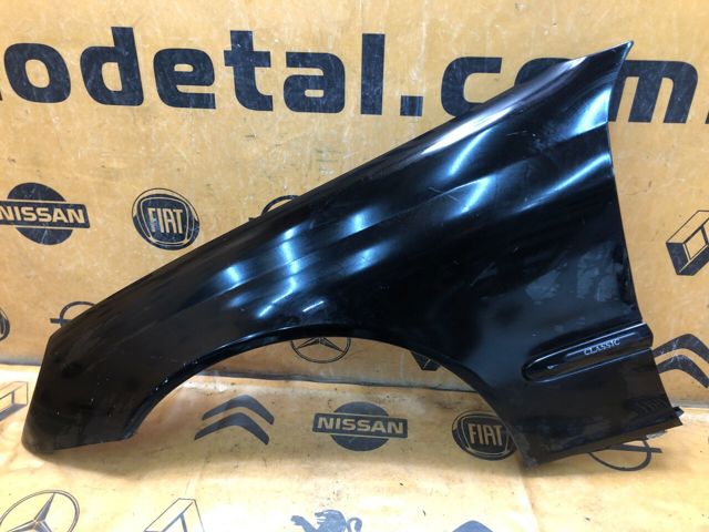 Крыло левое A2038800118 MERCEDES