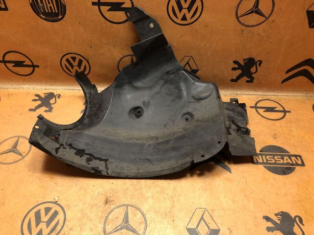 A2038841822 Подкрылок крыла переднего правый задний купить Ирпень