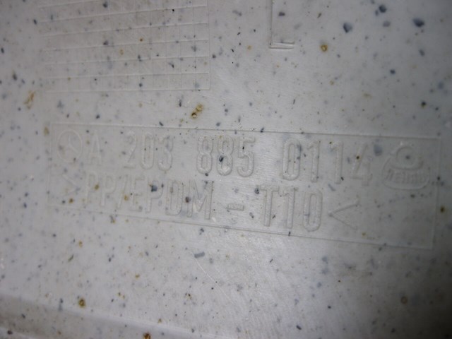 Задний бампер A2038850825 MERCEDES