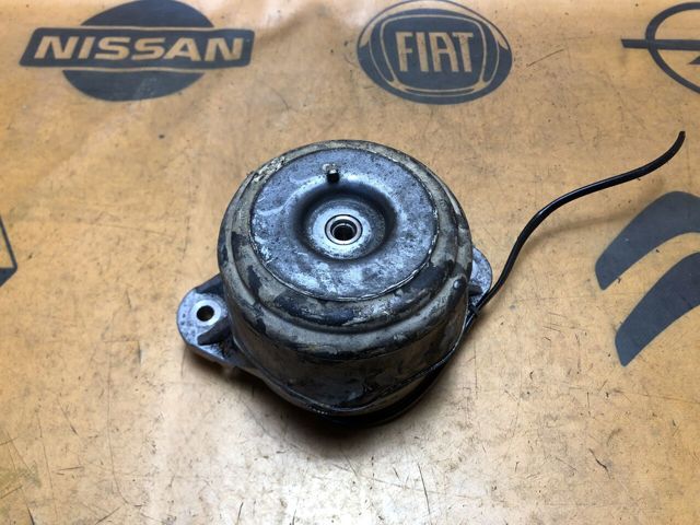 MERCEDES A2042403717 Подушка (опора) двигателя правая в наличии Одесса