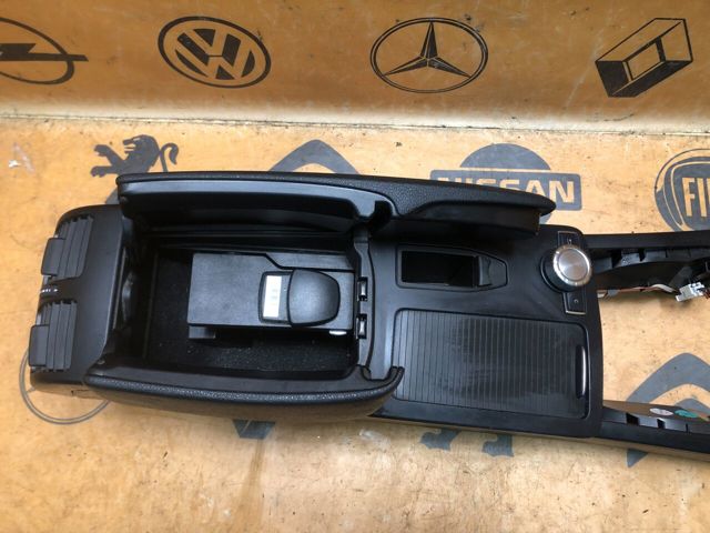 MERCEDES A2046800150 в наличии Павлоград