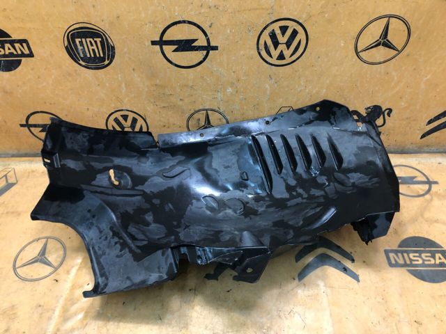 MERCEDES A2046905930 Подкрылок крыла переднего правый передний в наличии Ирпень