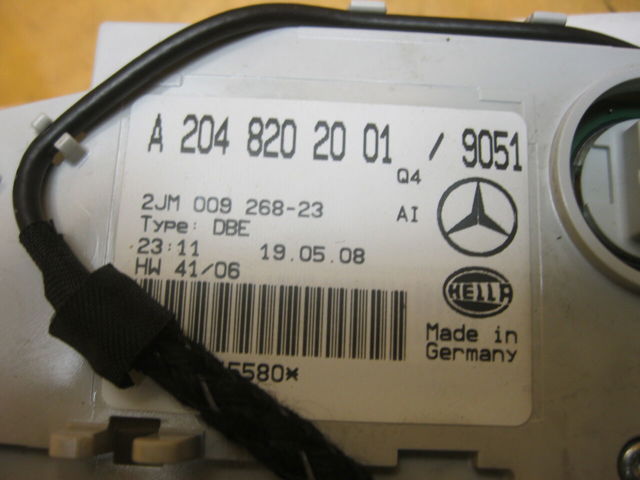 MERCEDES A2048202001 Плафон салона в наличии Житомир