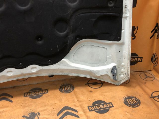 A2048800657 Капот купить Львов