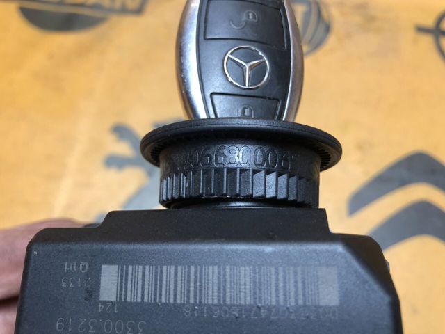 2079052600 MERCEDES купить в Житомир