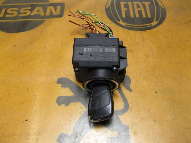 Замок зажигания A2095450508 MERCEDES