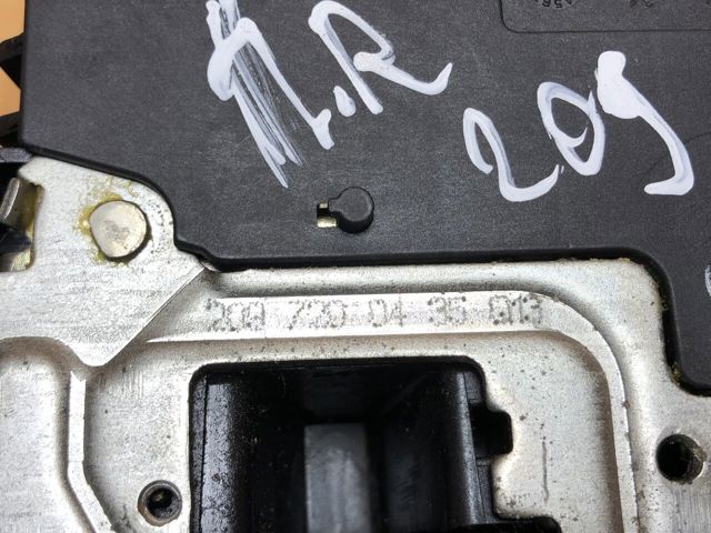 2097200435 MERCEDES Замок водительской двери купить в Ужгород