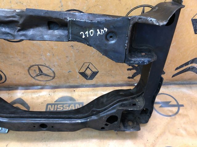 MERCEDES A2106201887 Балка передней подвески (подрамник) в наличии Сумы