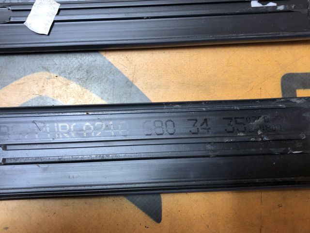 A2106908125 MERCEDES Накладка (молдинг) порога наружная левая купить в Полтава