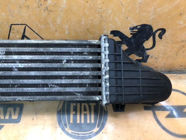 MERCEDES A2115001102 Радиатор интеркуллера в наличии Харьков