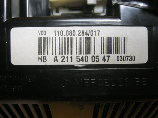 MERCEDES A2115400547 Панель приборов в наличии Хмельницкий