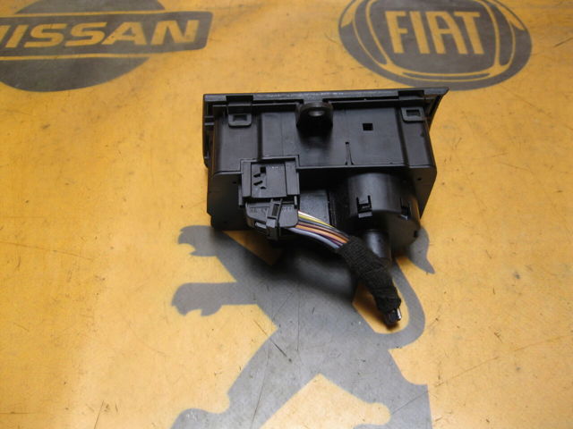 MERCEDES A2115450104 Переключатель света фар на "торпедо" в наличии Житомир