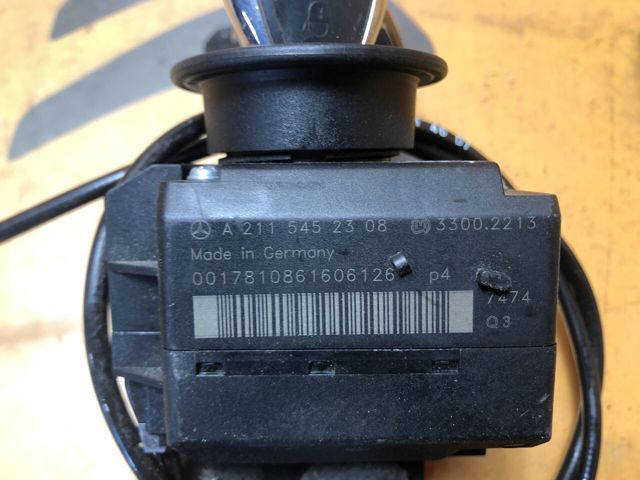 Замок зажигания A2115452308 MERCEDES