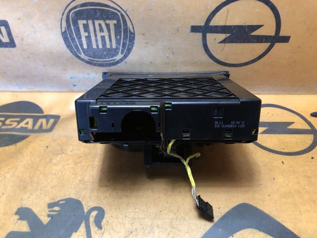 MERCEDES A2116800552 Кнопка включения аварийного сигнала в наличии Павлоград