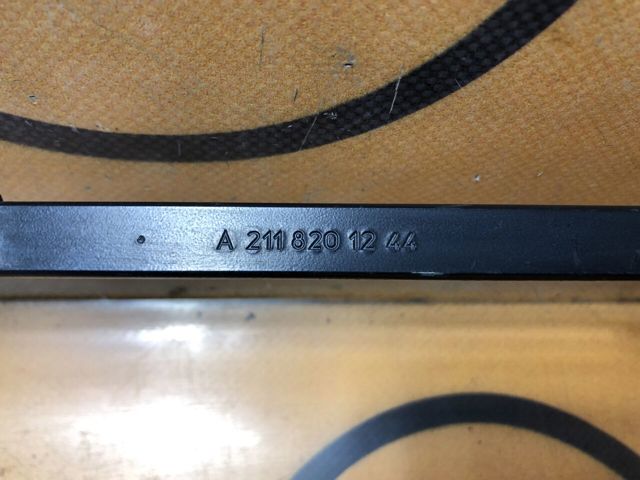 MERCEDES A2118201244 Поводок стеклоочистителя в наличии Одесса