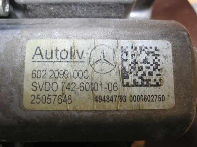 2118604286 MERCEDES Ремень безопасности передний правый купить в Львов