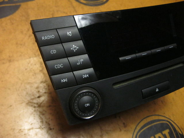 A2118705089 MERCEDES Магнитола купить в Николаев