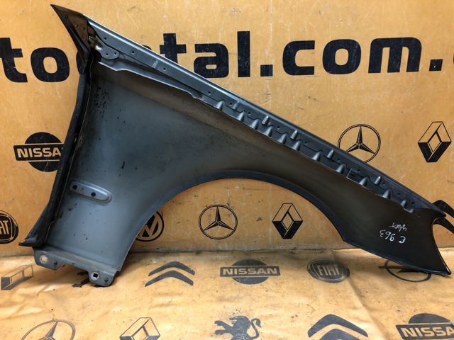 MERCEDES A2118800718 Крыло переднее левое в наличии Николаев
