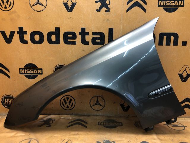MERCEDES A2118800718 Крыло переднее левое в наличии Чернигов