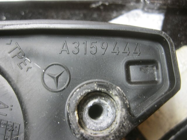 Зеркало наружное правое A2128100476 MERCEDES