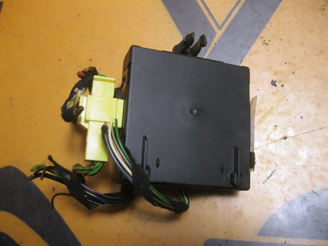 A2128203385 MERCEDES купить в Николаев