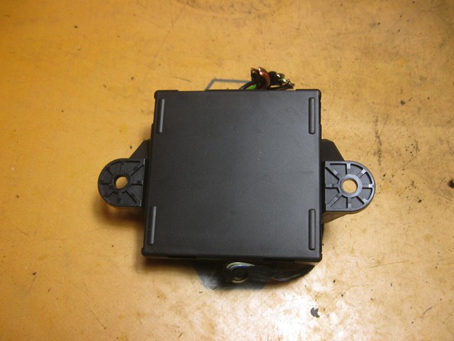 MERCEDES A2128204085 в наличии Каменское