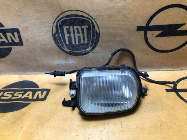 Правая противотуманная фара A2158200656 MERCEDES