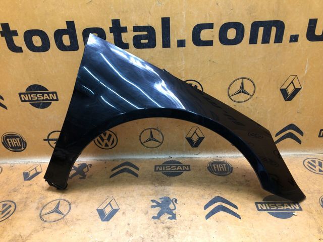 MERCEDES A2518800206 Крыло переднее правое в наличии Днепр