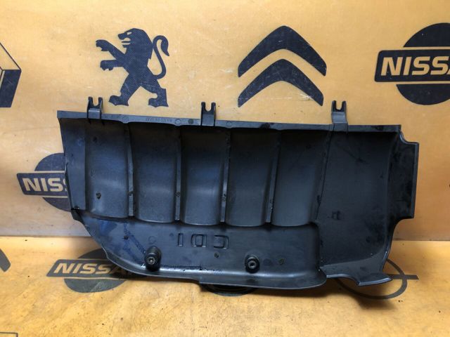 A6120100767 MERCEDES Крышка двигателя купить в Ужгород