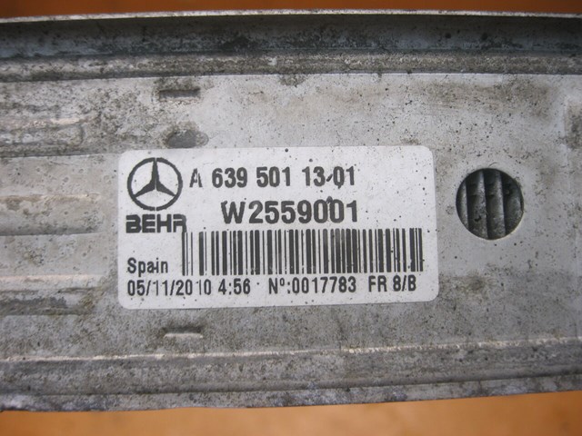 A6395011301 MERCEDES Радиатор интеркуллера купить в Киев