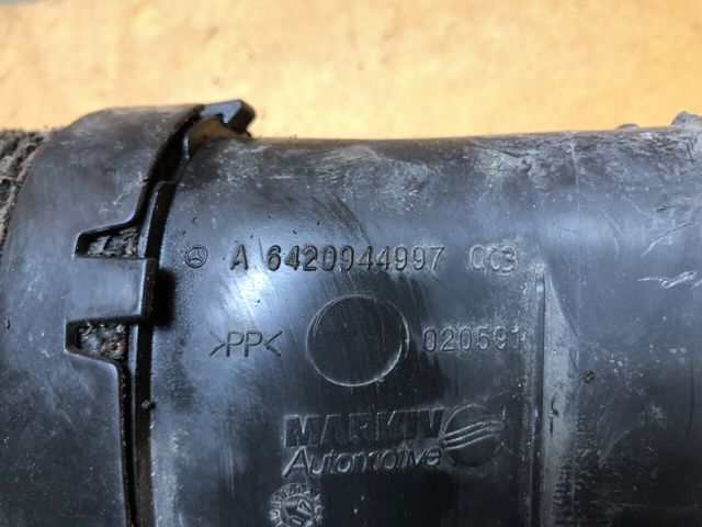 MERCEDES 6420944997 Корпус воздушного фильтра левый в наличии Каменское