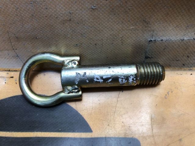Крюк буксировочный GJ6A50EJ0B MAZDA