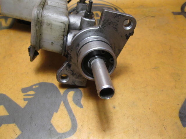 GJYA4355XA MAZDA Бачок тормозной купить в Каменское
