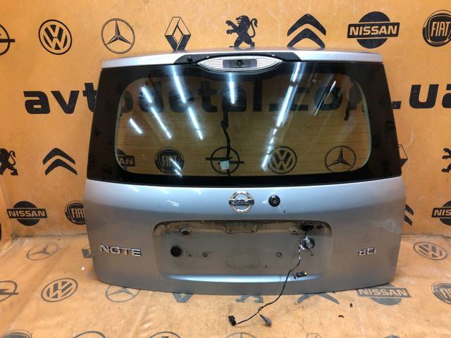 Дверь 5 K01009U0MA NISSAN