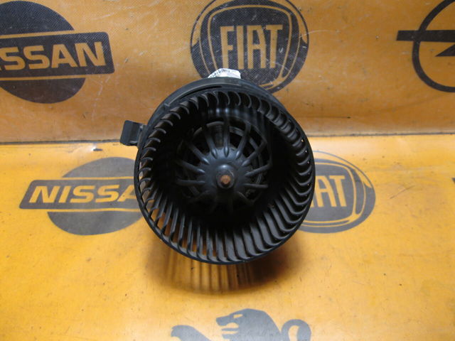 N106609Z RENAULT купить в Тернополь